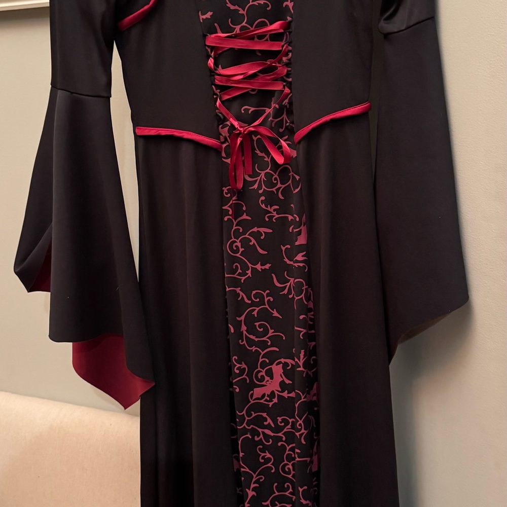Child Vampire Dress -Child Size Medium- black/red